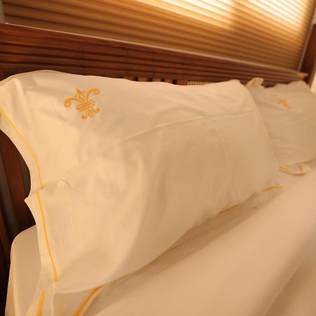 The Lilly'S Stories Hotel Fort Kochi Eksteriør billede