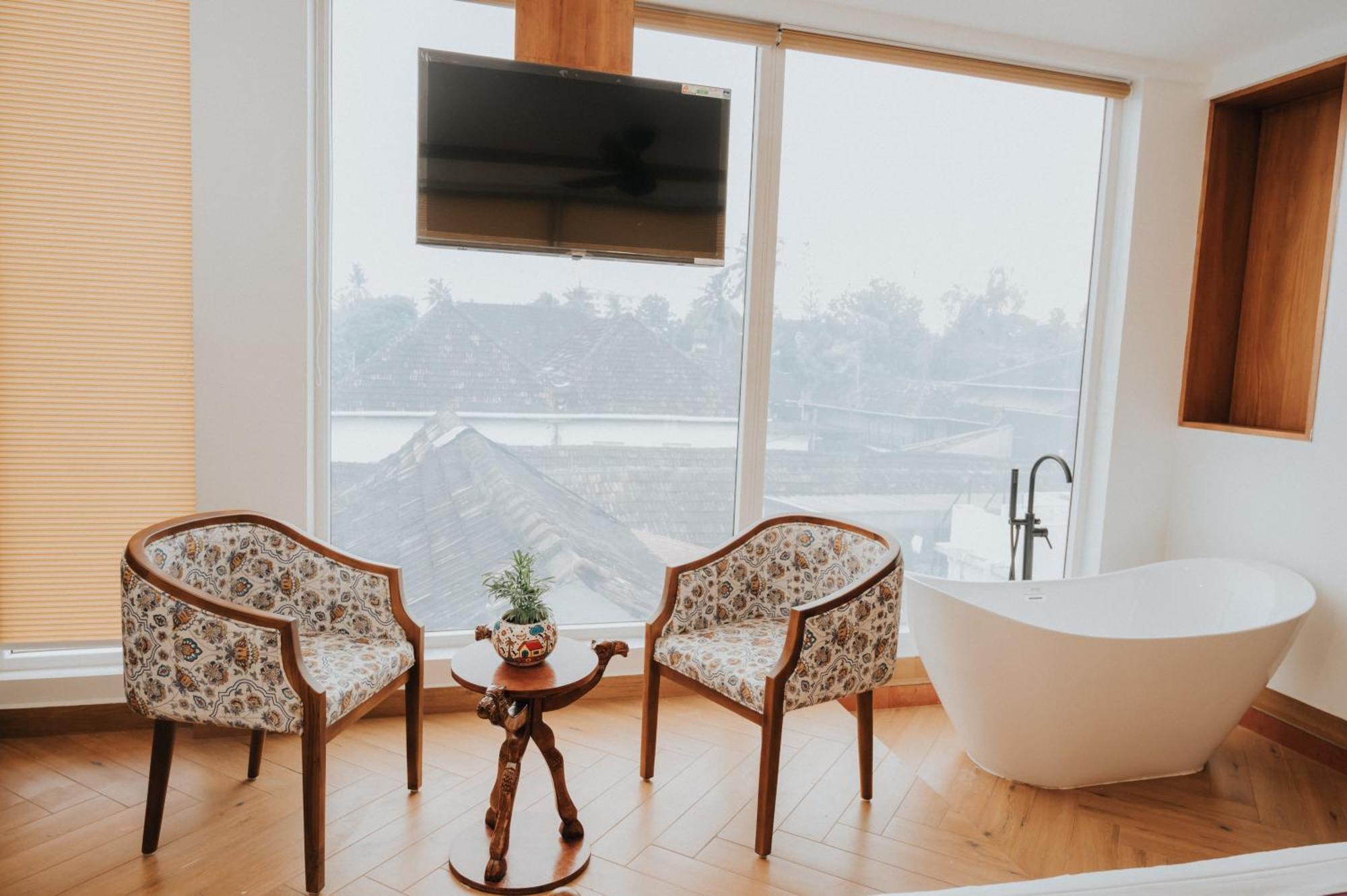 The Lilly'S Stories Hotel Fort Kochi Eksteriør billede